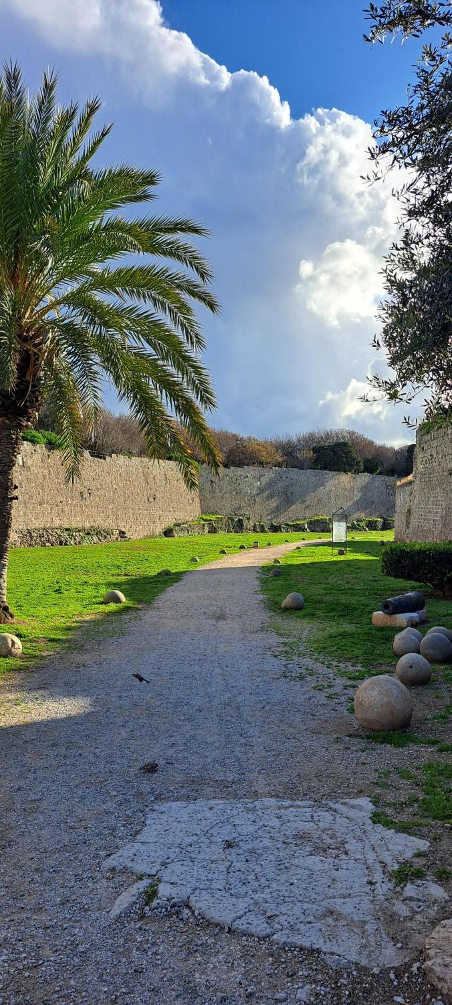 The Retreat In The Heart Of Old Town Rhodes Villa Rhodes City Esterno foto